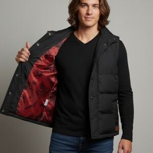 Kavu Mens Hiking Puffer Veslack Animals Nature Interior Print Pockets